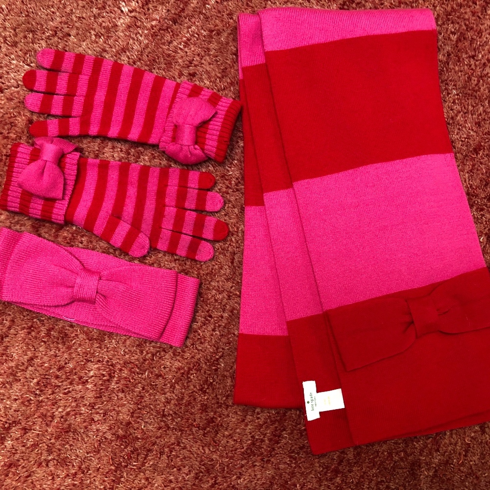 BUNDLE OF GLOVES, SCARF & HEAD WARMER (KATE SPADE)